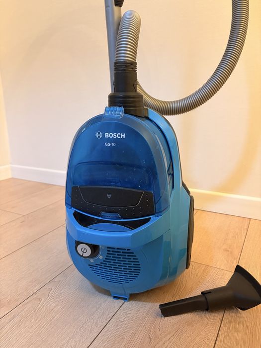 Пылесос Bosch GS-10