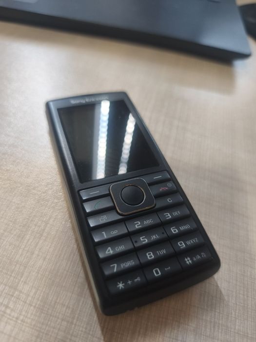 Sonny Erikson j 108i перфектно състояние, супер батерия,Уникат
