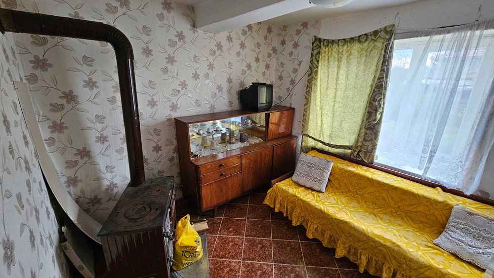 Продава се Къща в с. Българско Сливово, Област Велико Търново - 50 кв.м за 360 €/кв.м - Снимка #10