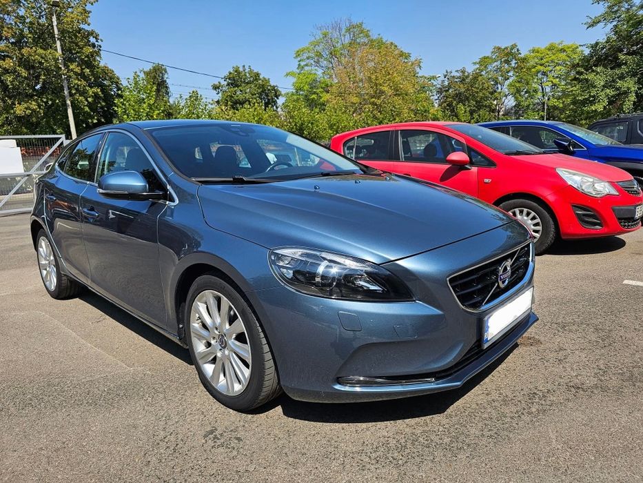 VOLVO V40 2013 — imagine 2