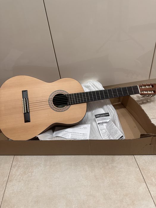 Класическа китара YAMAHA