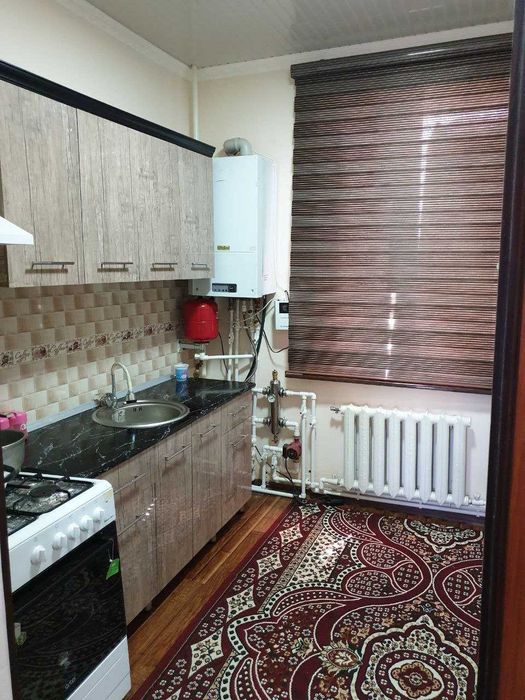 Квартира тезда сотилади