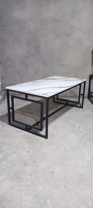 Журнальный столик в стиле лофт