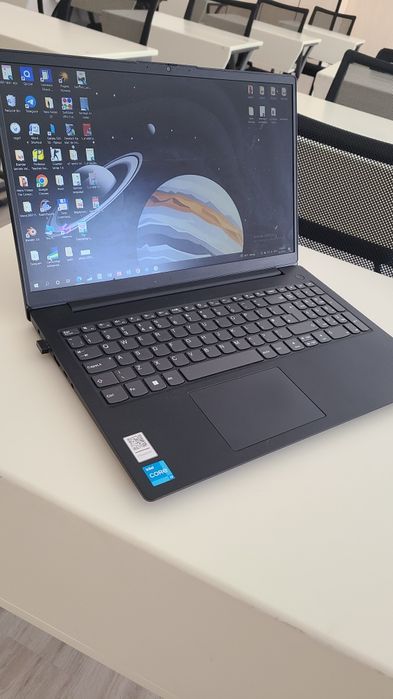Lenovo v15 core3 4/256