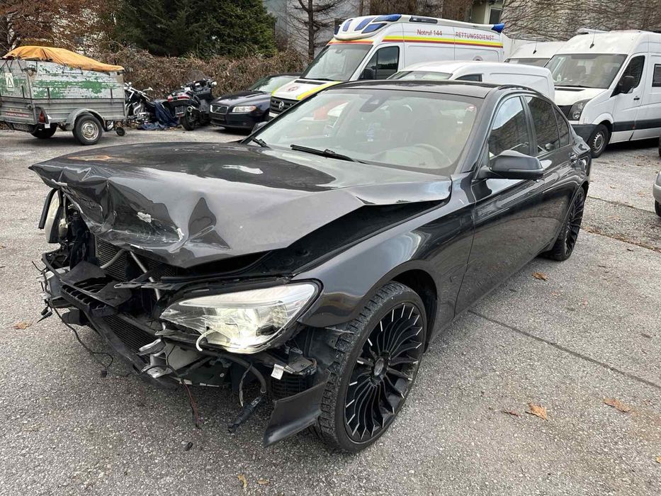 Бмв Ф01,730хд,258кс на части(Bmw f01,730xd,258hp na chasti)