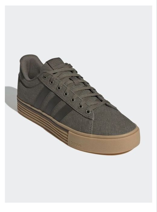 Продам кеды  кроссовки   ADIDAS  45000