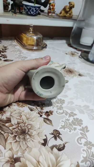 Продам статуэтку мальчик на лошадке