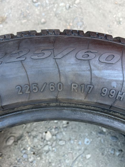 Продам резину комплект 225/60/17