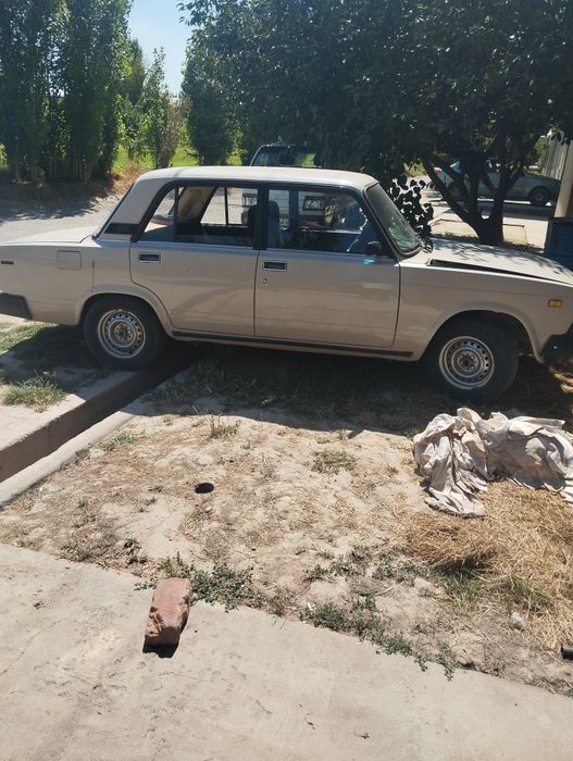 Жигули ВАЗ  ёкилги бензин ва метанда