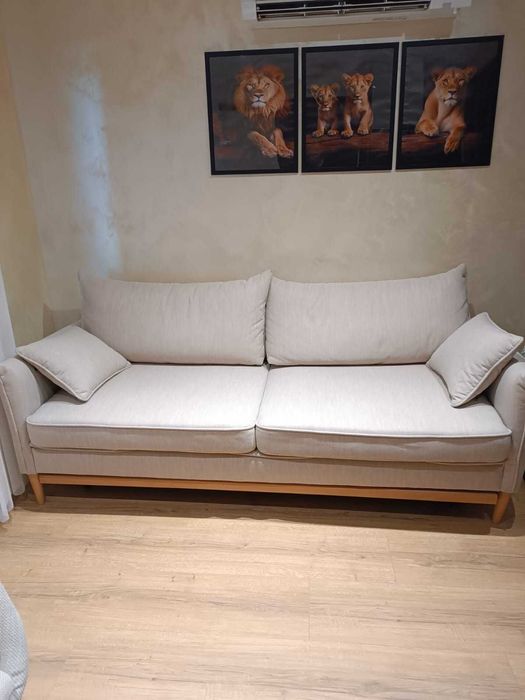 Разтегателен диван