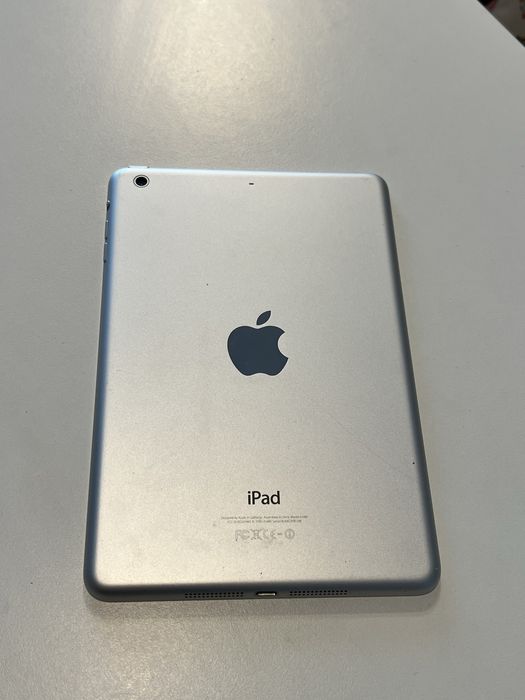 Apple iPad Mini 2 за части