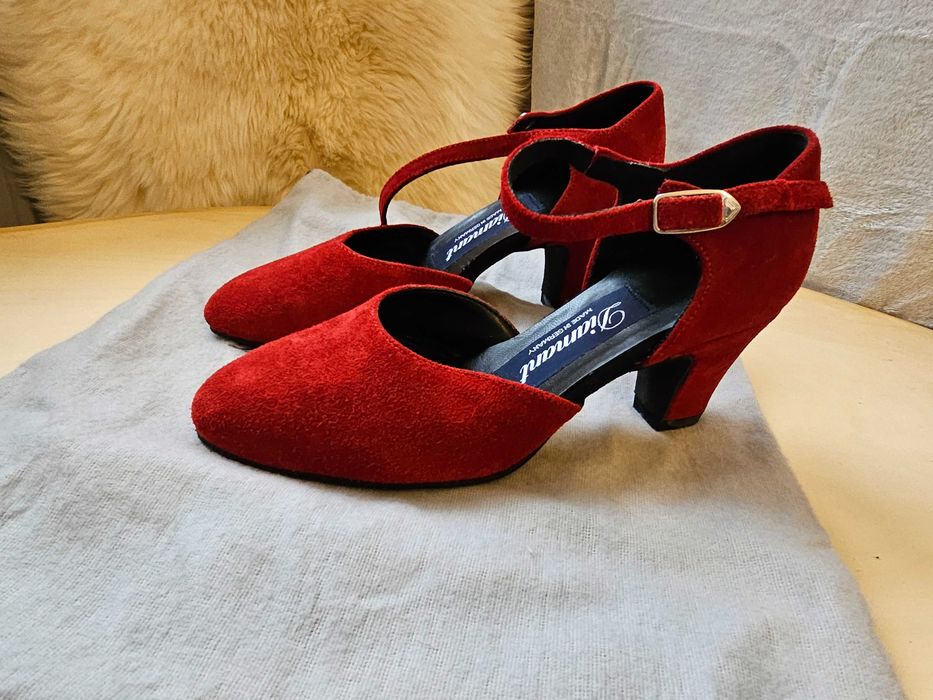 Pantofi de dans Tango Diamant 0.51 marimea 35 culoare rosu
