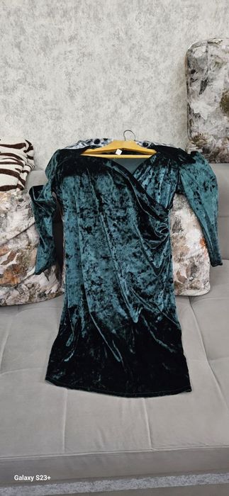 Продаётся платья