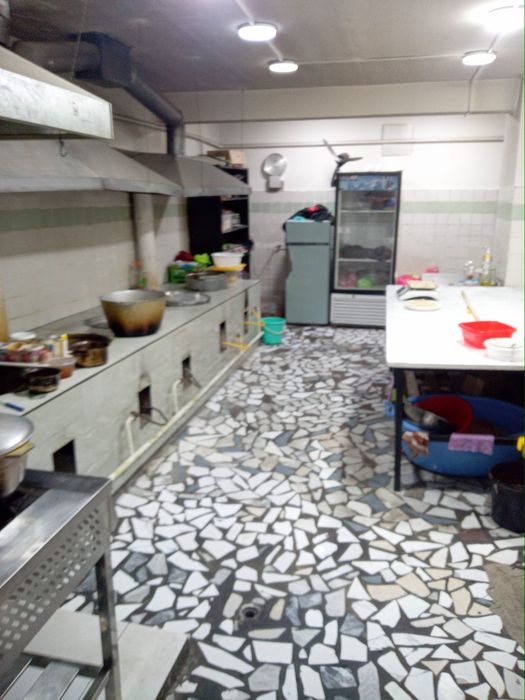 Tayor biznes  srochna sotiladi