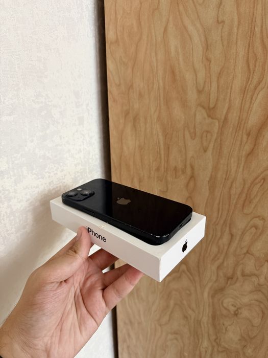 iPhone 13/128Gb - В хорошем состоянии