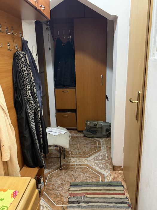 Vand apartament 3 camere