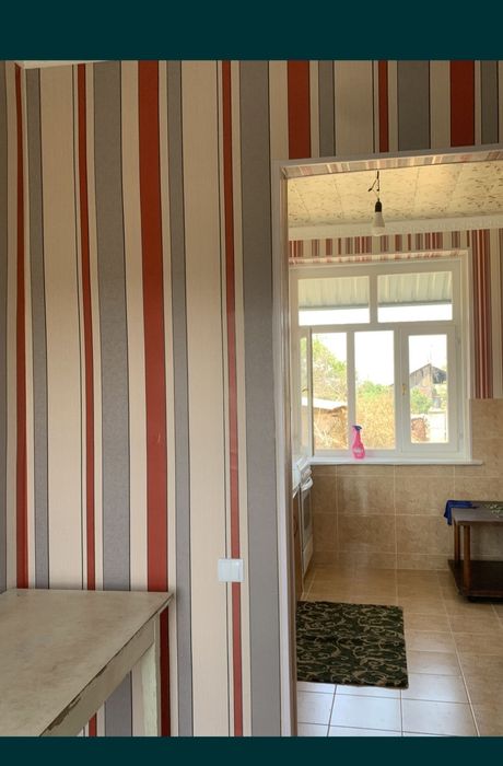 Продаётся Дача 12 соток
3 этажный дом 6 комнат 2 балкона
От Ташкента 4