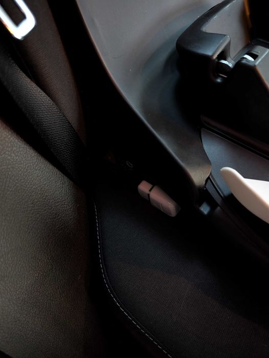 MAXI-COSI pebble 360 pro2 Столче за кола + ISOFIX familyfix 360 pro