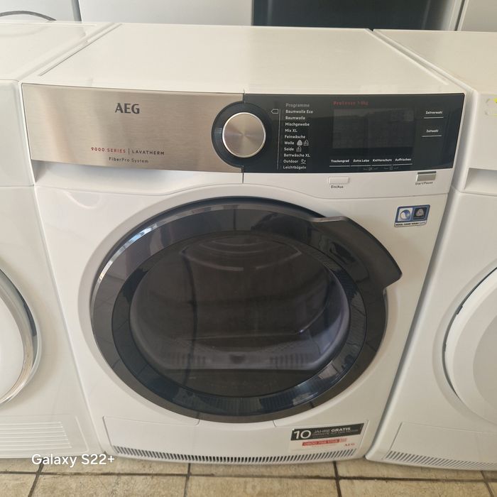 Кондензна сушилня с термопомпа 9кг.А+++ AEG Series9000