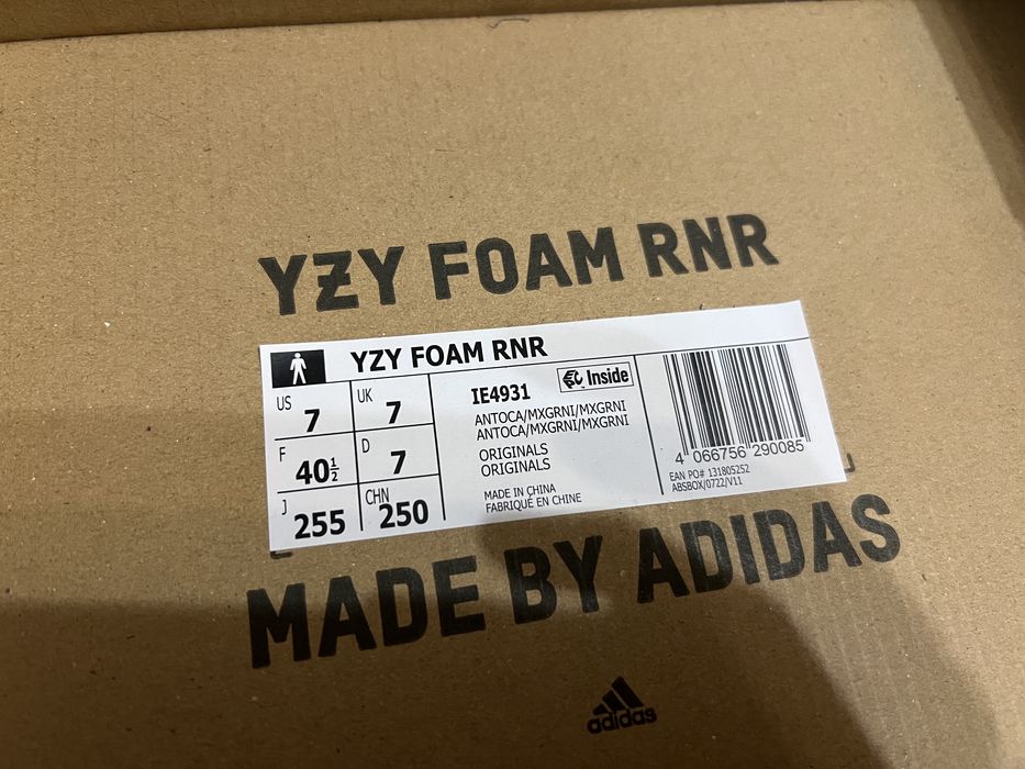 Adidas Yeezy Foam Runner RNR (MX Granite) 40 2/3
