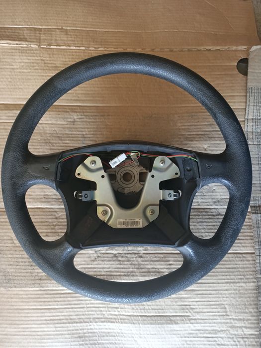 Продам руль на калину.