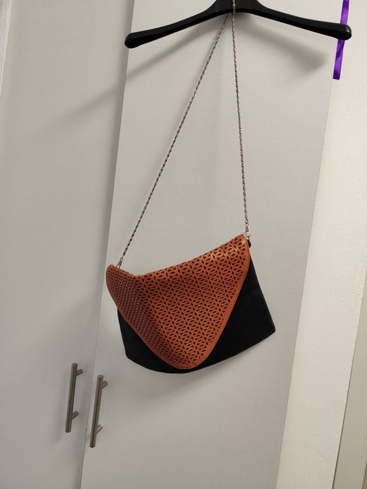 Geanta damă tip postas