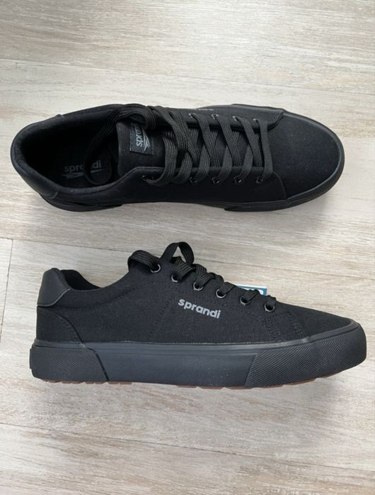 Tenesi Sprandi marimea 44