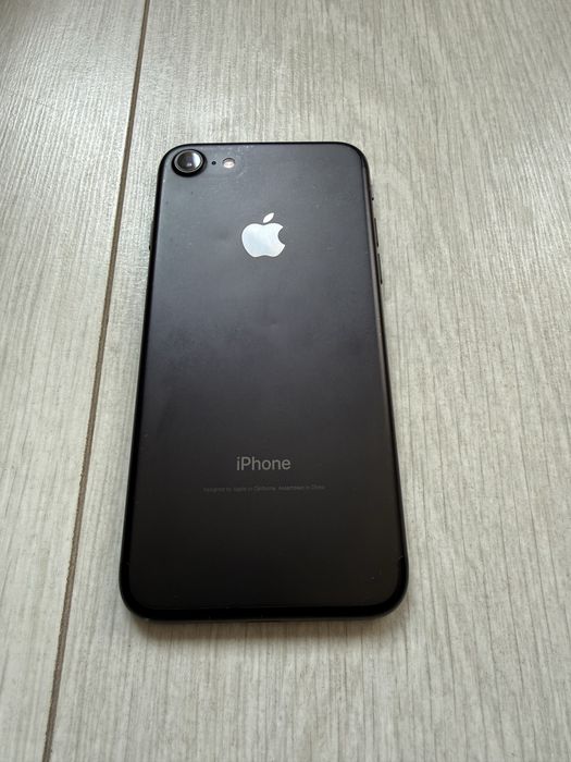 Iphone 7 128гб в идеальном состоянии