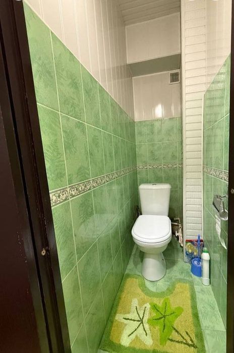 Квартира продаётся Чиланзар 8 квартал 2/1/4 балкон 2*6 ор. ЗАГС