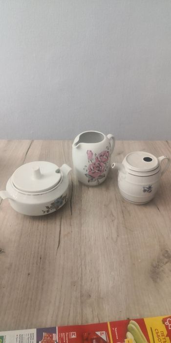 Продавам порцеланови канички