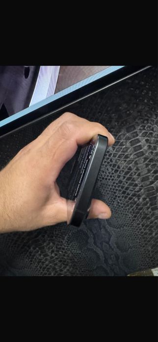 Iphone 15 pro ca nou 10din 10 aspect funcional baterie 87 la suta