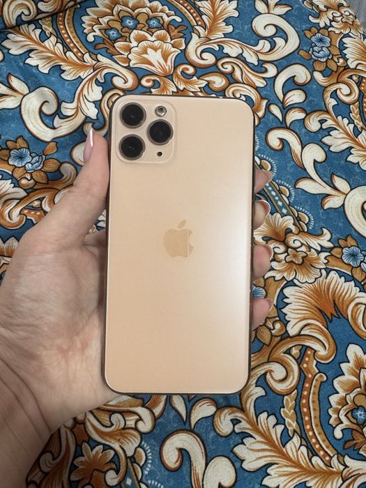Айфон 11 про, без коробки.