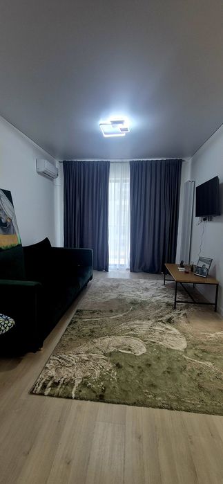 Queen's    Vând apartament 2 camere, 2 balcoane, Mamaia Nord