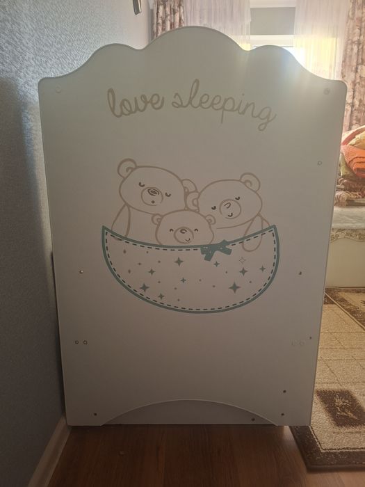 Кроватка детская