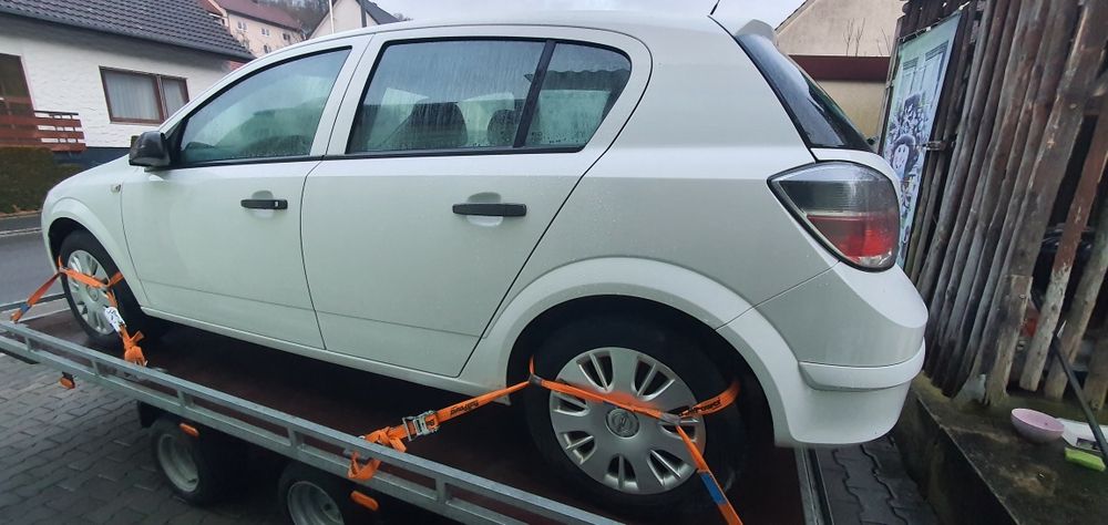 Opel astra h din 28.12 2025 în România