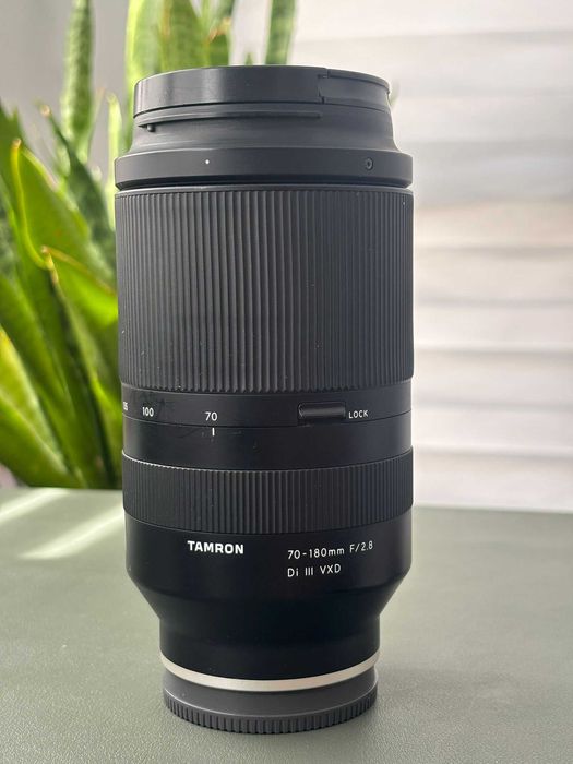 Обектив Tamron SP 70-180mm f/2.8 Di III VXD Sony E-mount