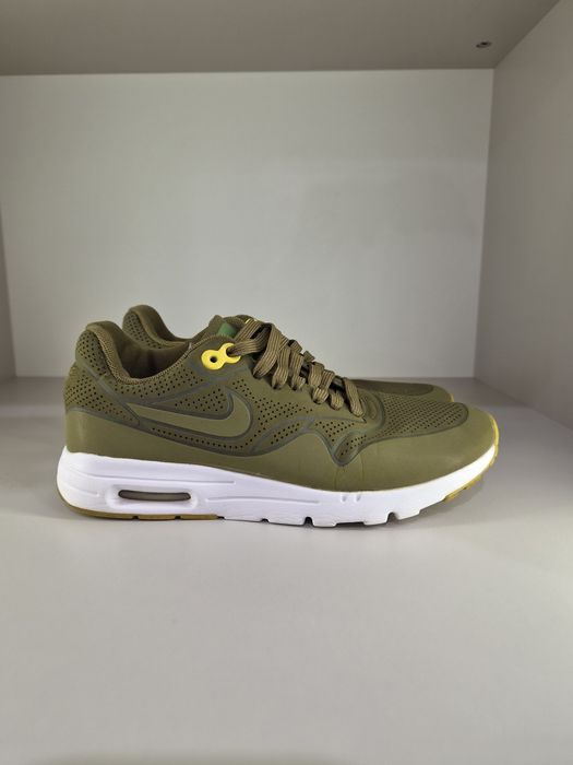 Дамски маратонки Nike