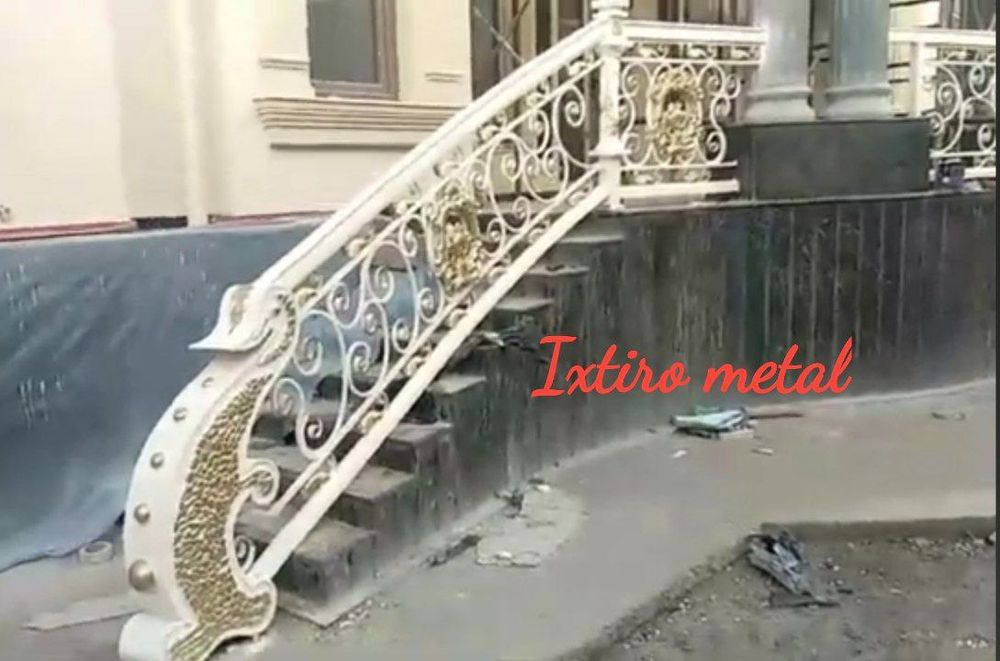 Darvoza  Reshotka Naves Ворота Двери Навесы Огрождения