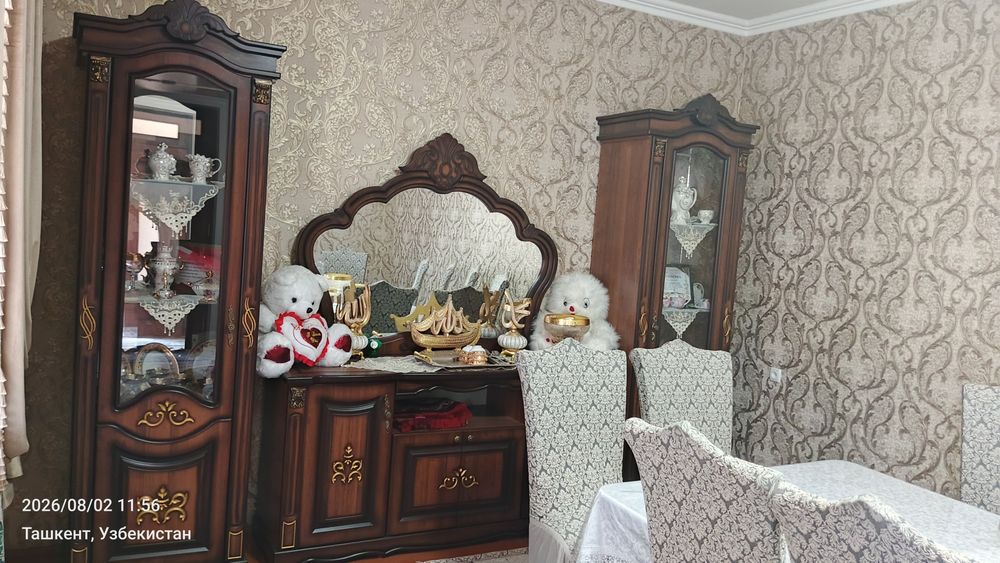 Klassik zal garnituri sotiladi (Servand va Komod) / Продается классиче