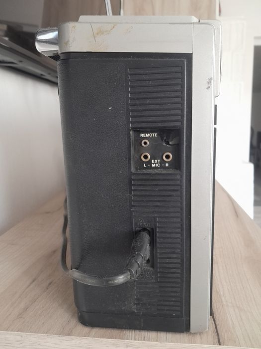 Radio casetofon Sharp GF 9090