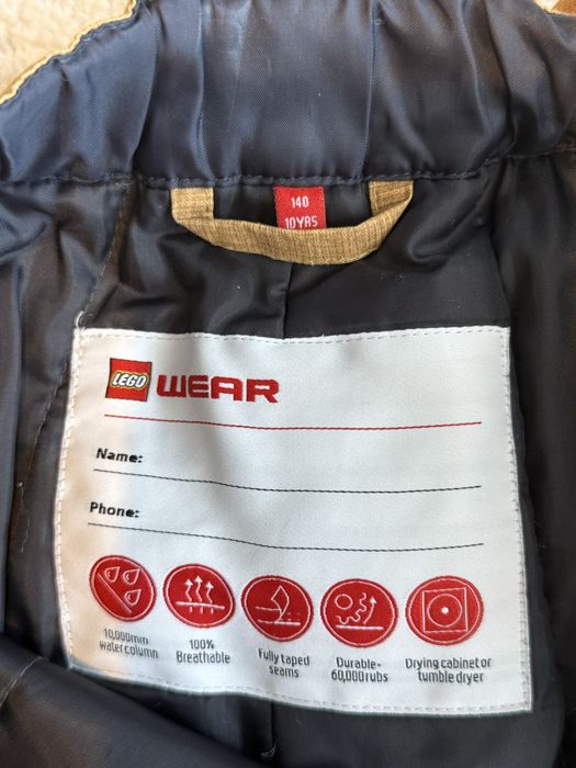 Vând costum de iarna ski pentru copii marca Lego