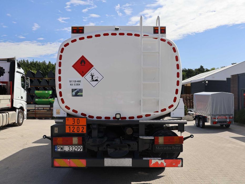 Mercedes-Benz Actros 2544 Autocisternă 2004