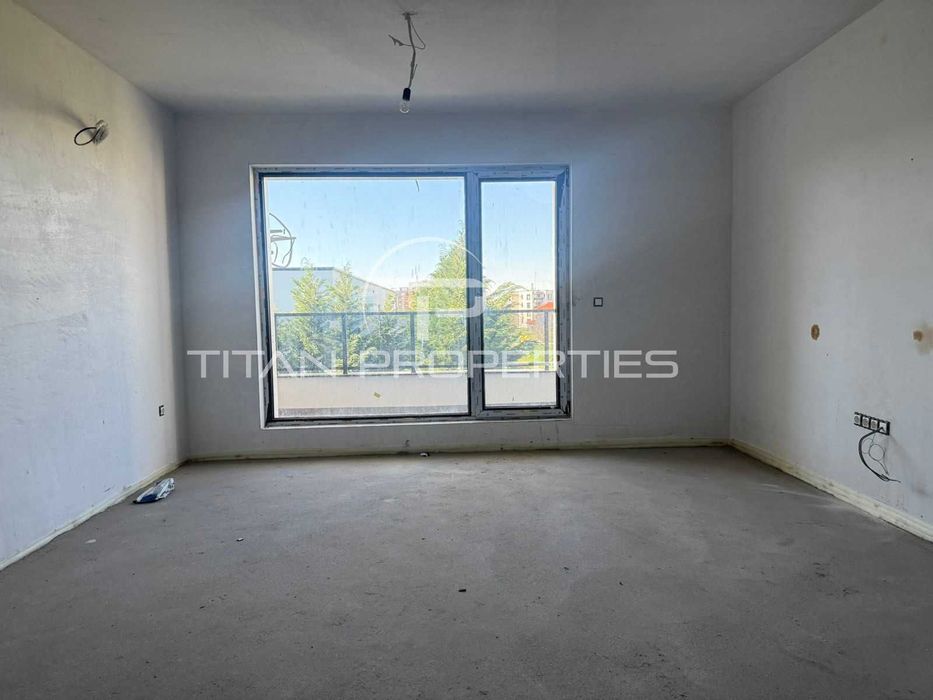Продава се Тристаен апартамент в Пловдив, Остромила - 111 кв.м за 703 €/кв.м - Снимка #2