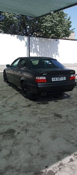 Bmw e 36 mexanika 1.6 motor srochna sotiladi narxi 3200$