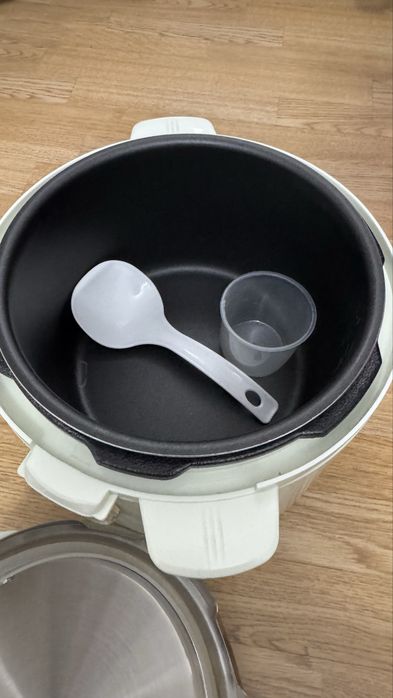 Скороварка, мультиварка, рисоварка