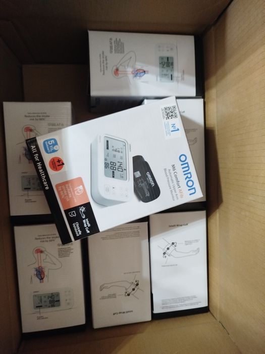 Тонометр Omron M6 Comfort Afib