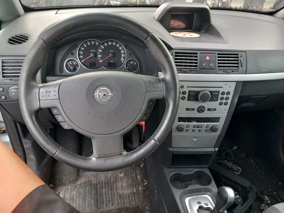 Opel Meriva 1.6-105кс.avtomat/2008/-на части