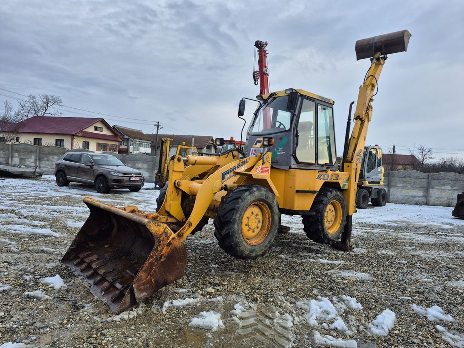 Buldoexcavator Foredil 4x4