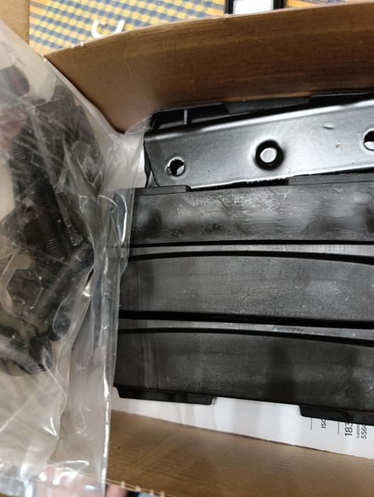 Thule kit 3040 - нов