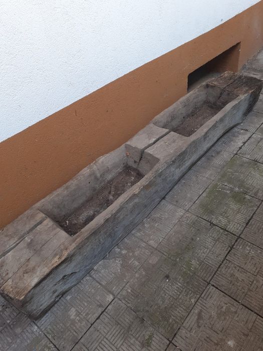 Vălău vechi de animale